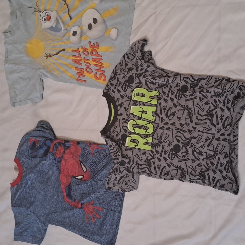 3 boys shirts size 7
